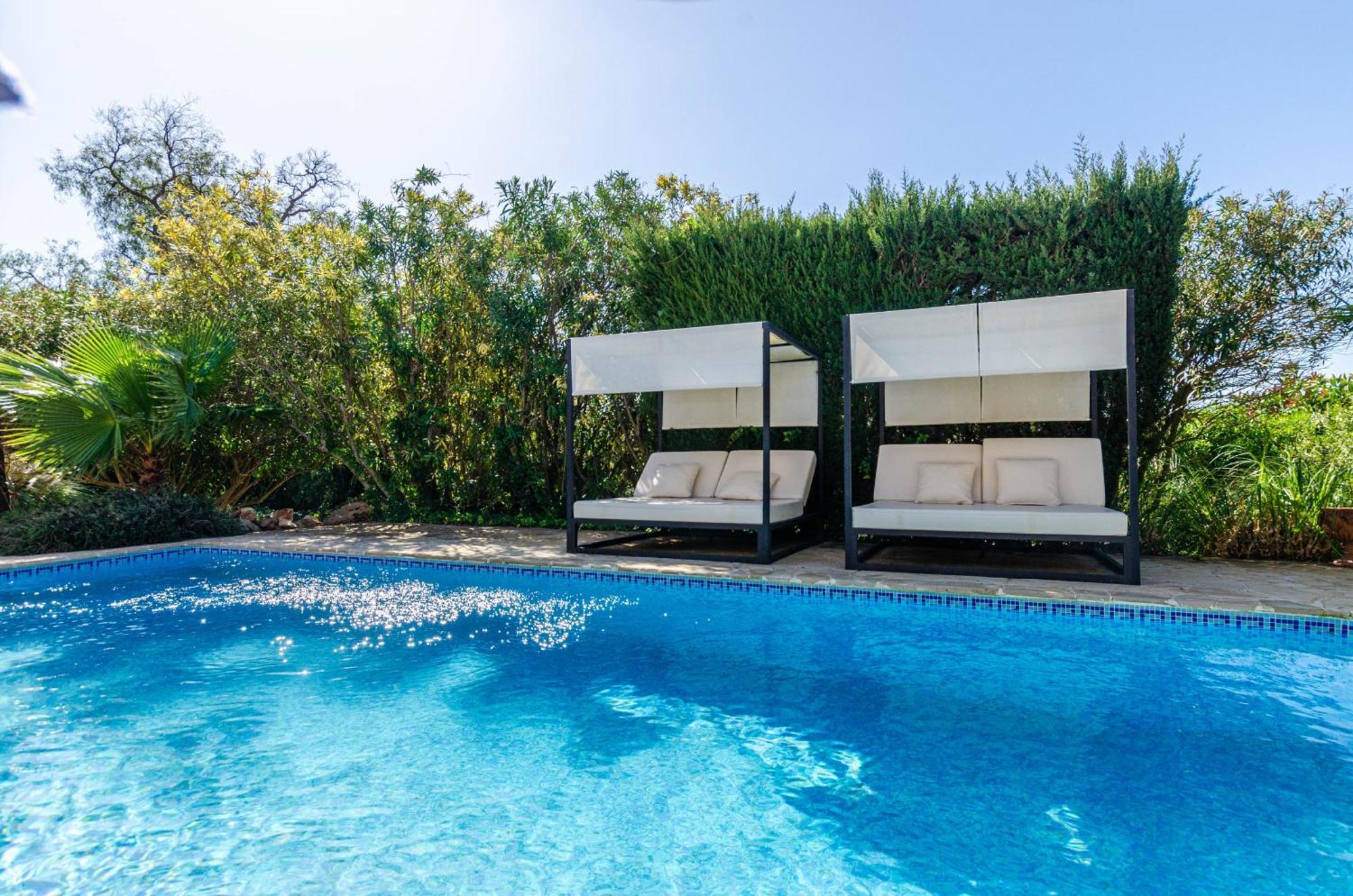 Yourhouse Calimero